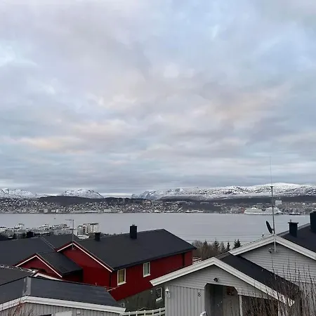 The Yellow House * Tromso