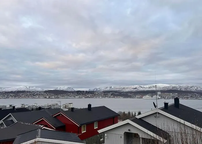 The Yellow House * Tromsø